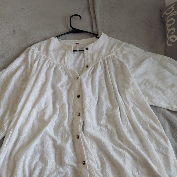 Tunic - Picture 5 of 5